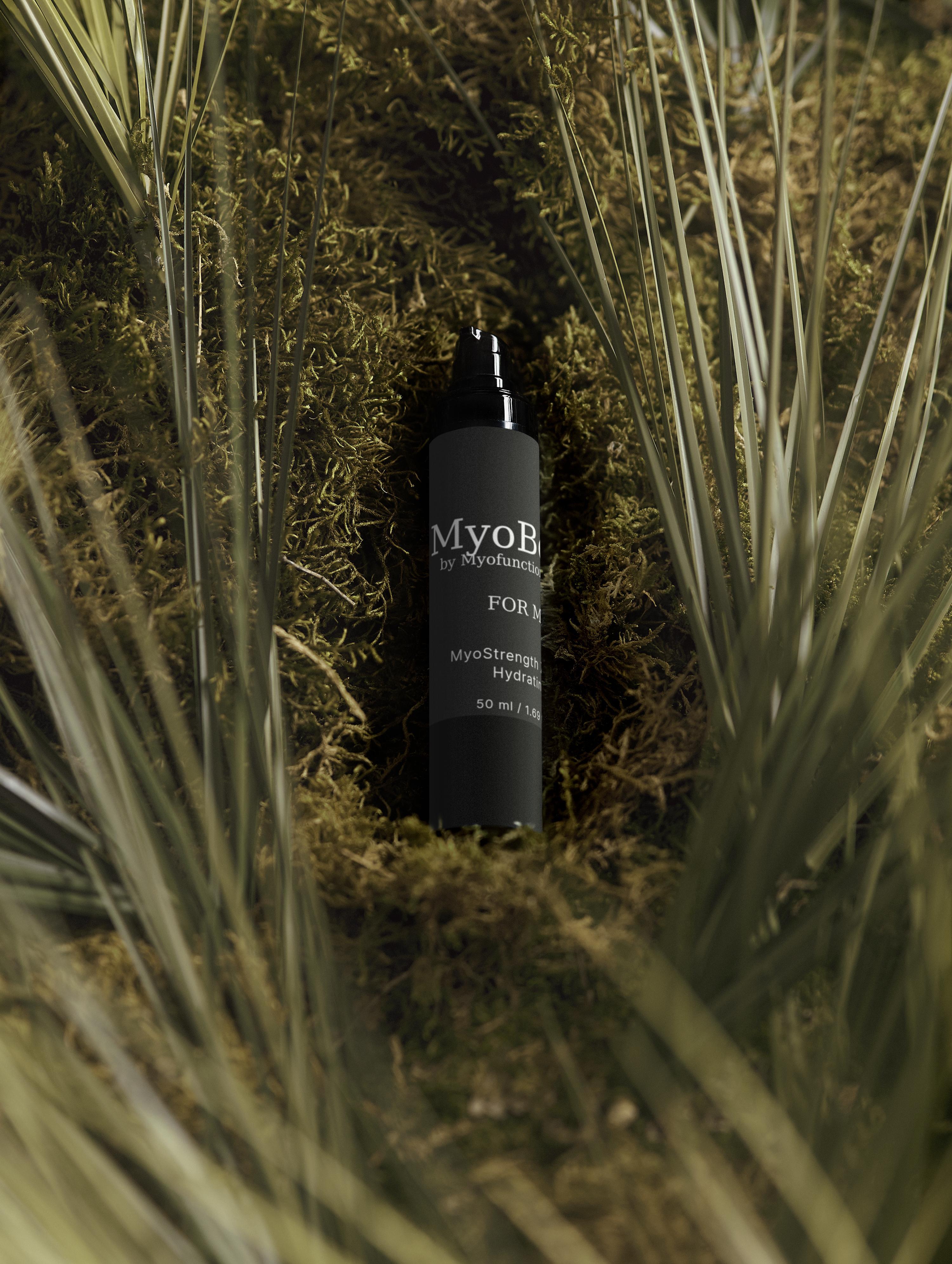 MyoBeauty by MyofunctionalSpot™ MyoStrength Zinc Shield Hydrating Gel Volume 50 ml /1.69 fl oz